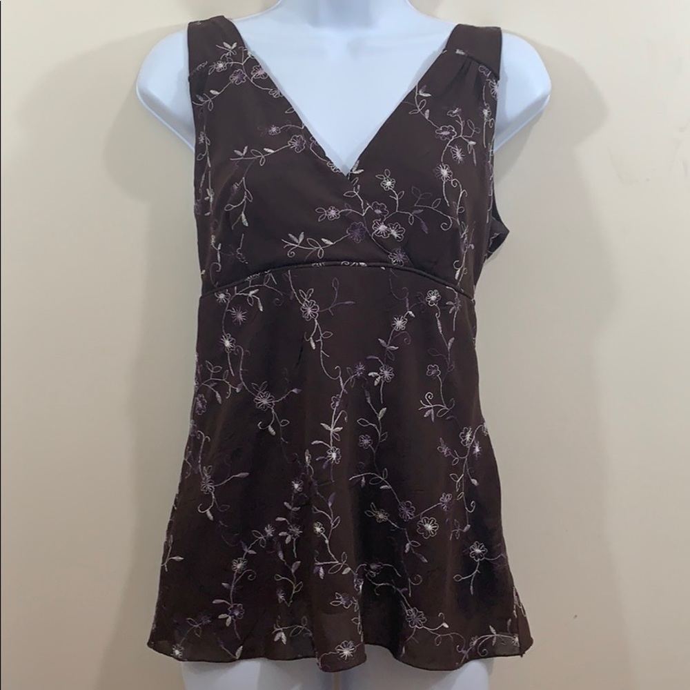 Fenomenon Sleeveless V-Neck Floral Shirt  Size S